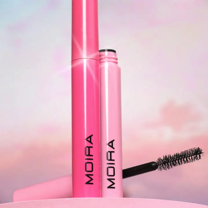 MOIRA Blakstienų tušas „Maksimalios apimties ir liftingo efektas“ (002, juodas)