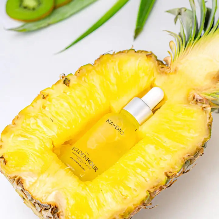 GOLDENHOUR - vitamino C serumas su hialurono rūgštimi, kiviais ir ananasais 30ml.