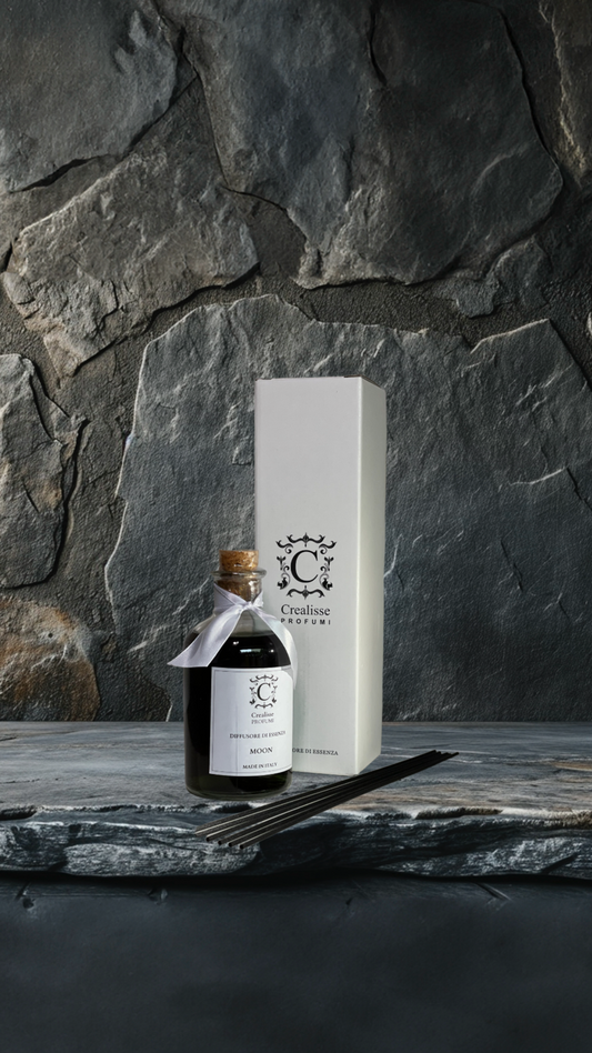 Namų kvapas su lazdelėmis - MOON 500ml.