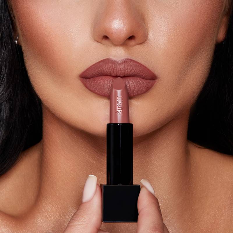Delfy Velvetly Matt Lipstick, matiniai lūpų dažai - Cashmere