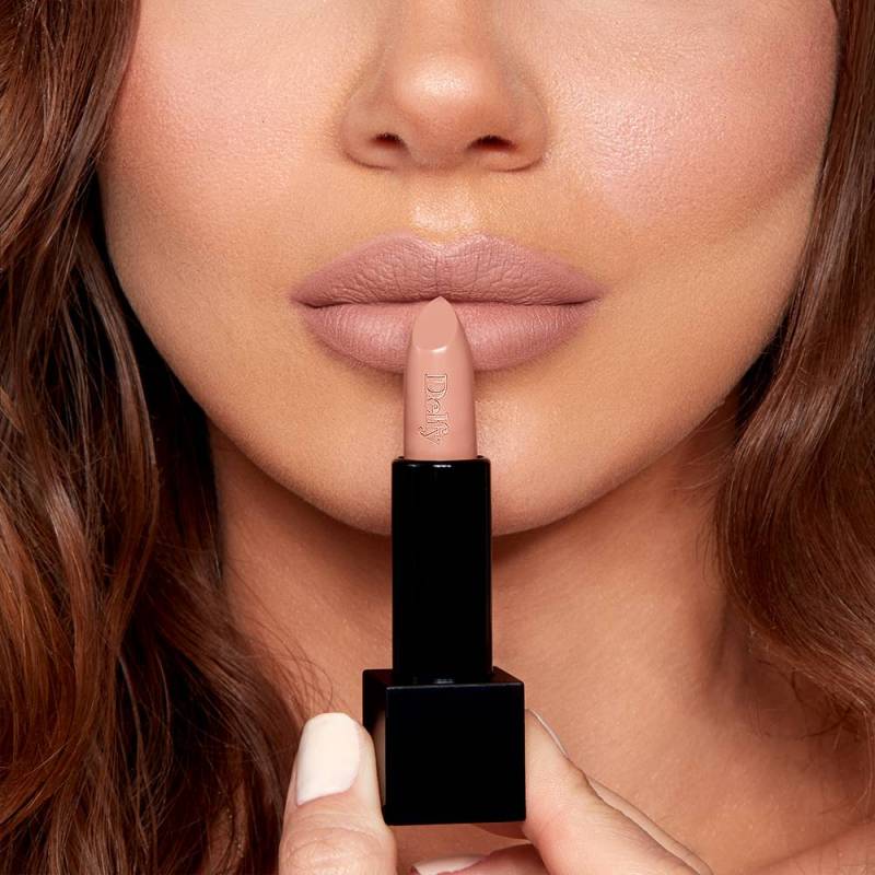 Delfy Velvetly Matt Lipstick,  matiniai lūpų dažai - Mocca